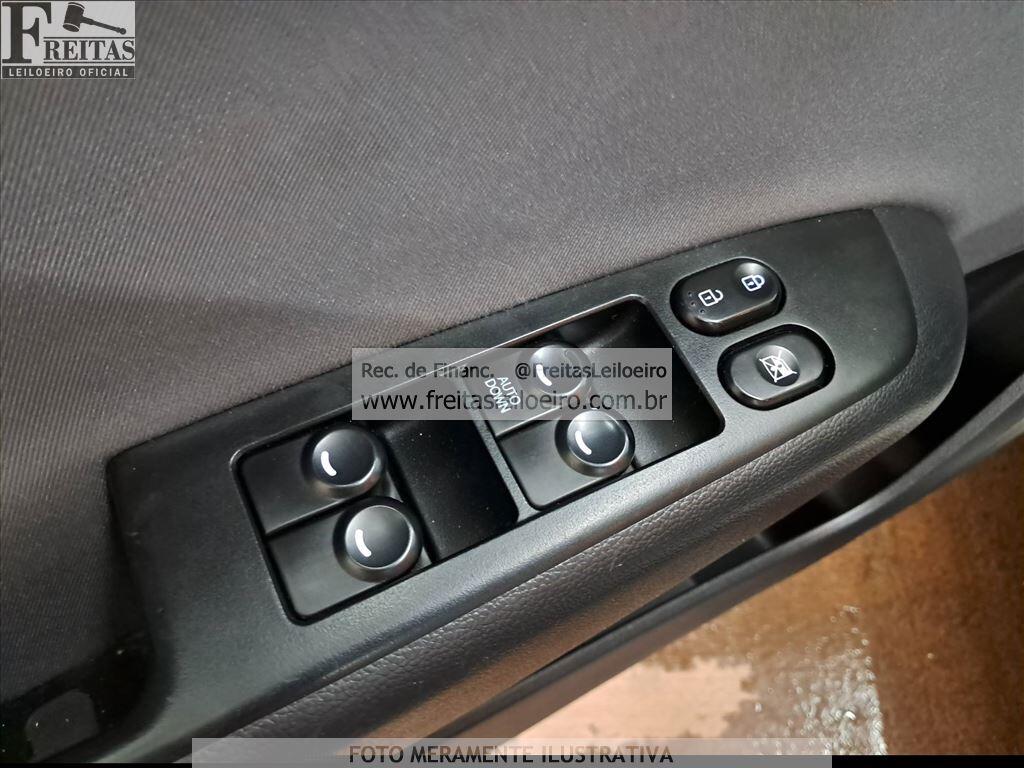 Foto 11 de 25: HYUNDAI/HB20S 1.0M COMF, 17/17, PLACA: G__-___4, GASOL/ALC, PRATA