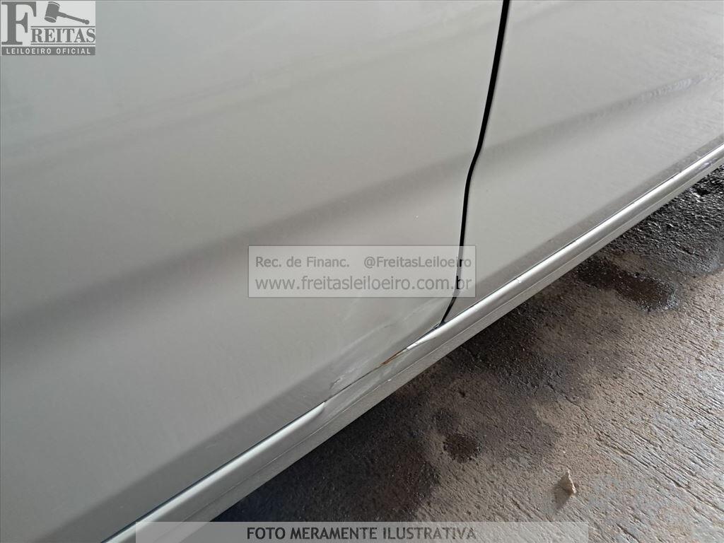 Foto 19 de 25: HYUNDAI/HB20S 1.0M COMF, 17/17, PLACA: G__-___4, GASOL/ALC, PRATA
