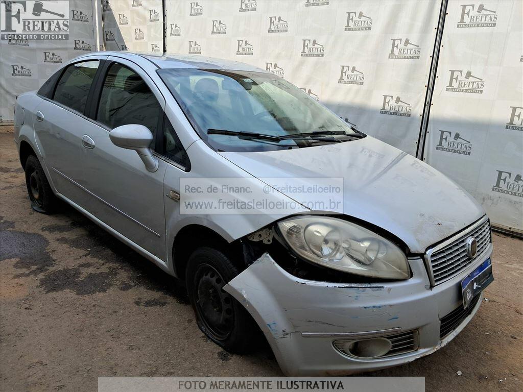 Foto 2: FIAT/LINEA ESSENCE 1.8, 14/15, PLACA: O__-___5, GASOL/ALC, PRATA