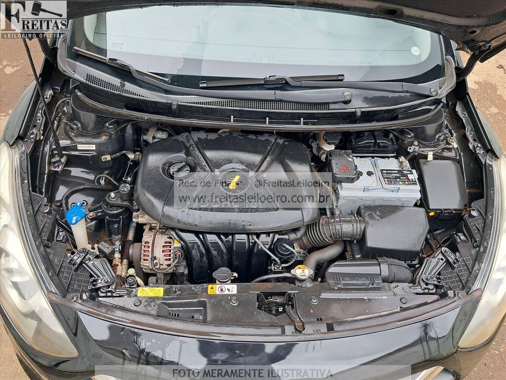 Foto 9 de 18: I/HYUNDAI I30 1.8, 14/15, PLACA: F__-___0, GASOLINA, PRETA