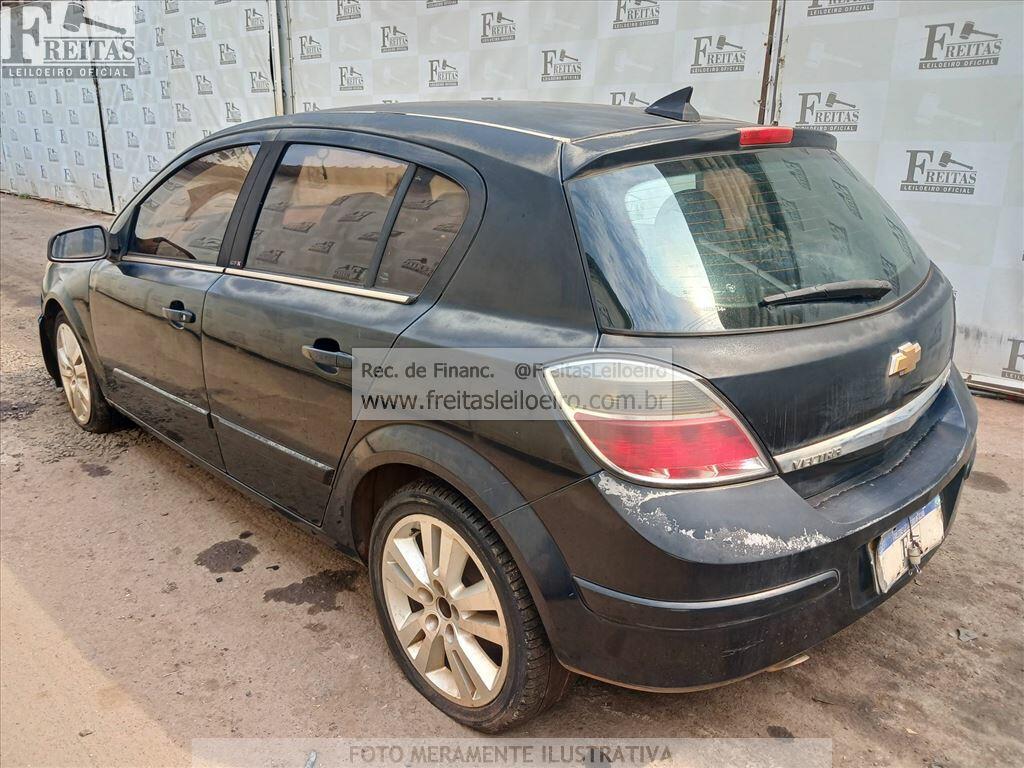 Foto 3: GM/VECTRA HATCH 4P GT-X, 09/10, PLACA: H__-___0, GASOL/ALC, PRETA