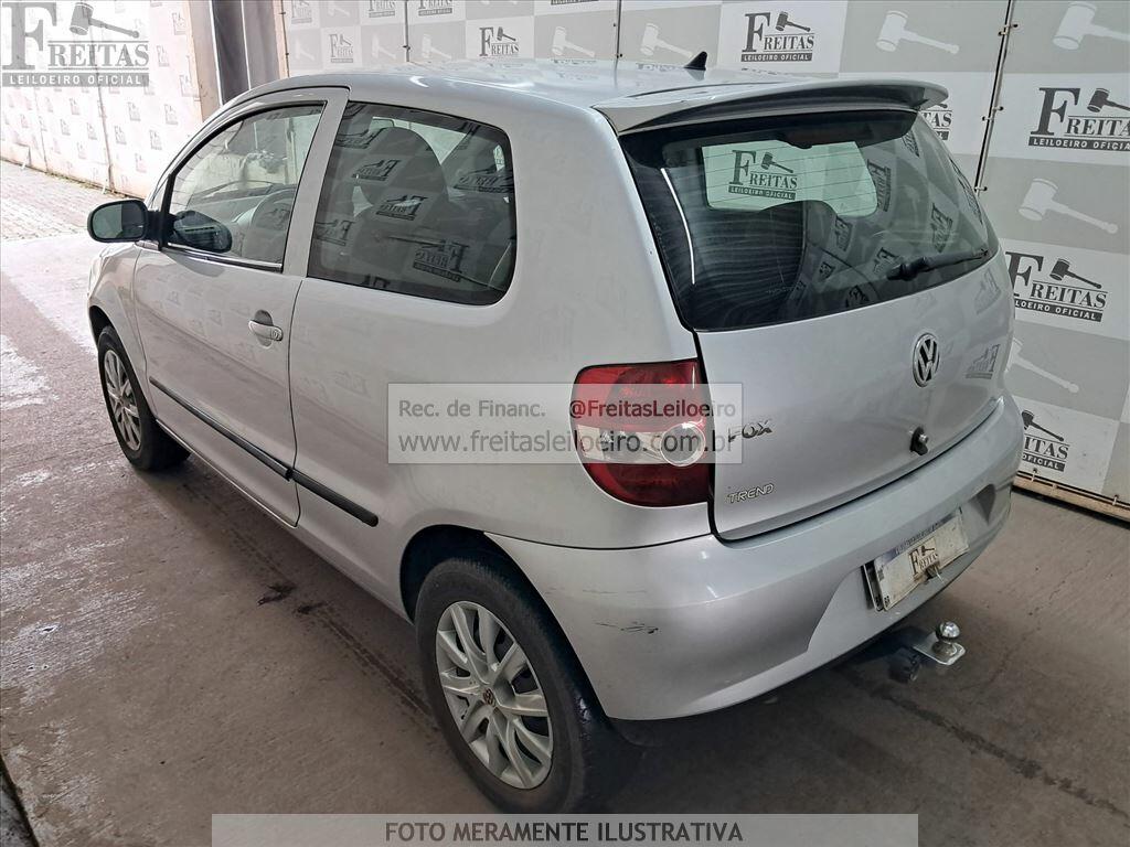 Foto 3: VW/FOX 1.0, 09/09, PLACA: H__-___3, GASOL/ALC, PRATA