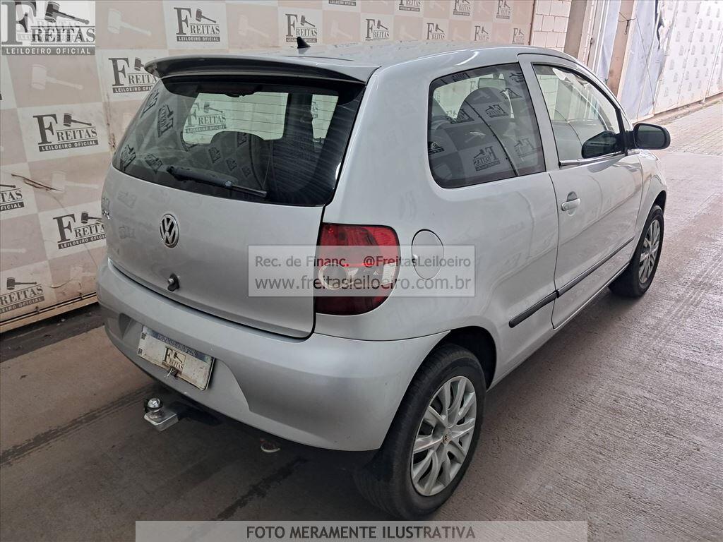 Foto 4: VW/FOX 1.0, 09/09, PLACA: H__-___3, GASOL/ALC, PRATA