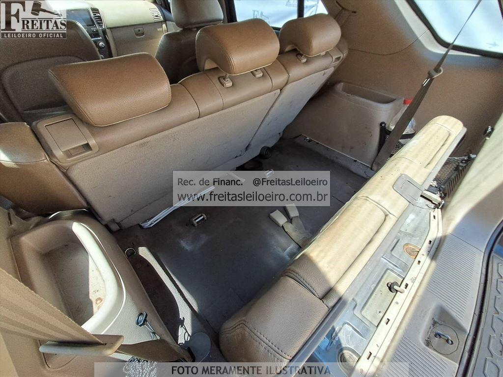 Foto 9 de 23: I/KIA SORENTO EX VGT 7L, 08/09, PLACA: E__-___5, DIESEL, PRETA