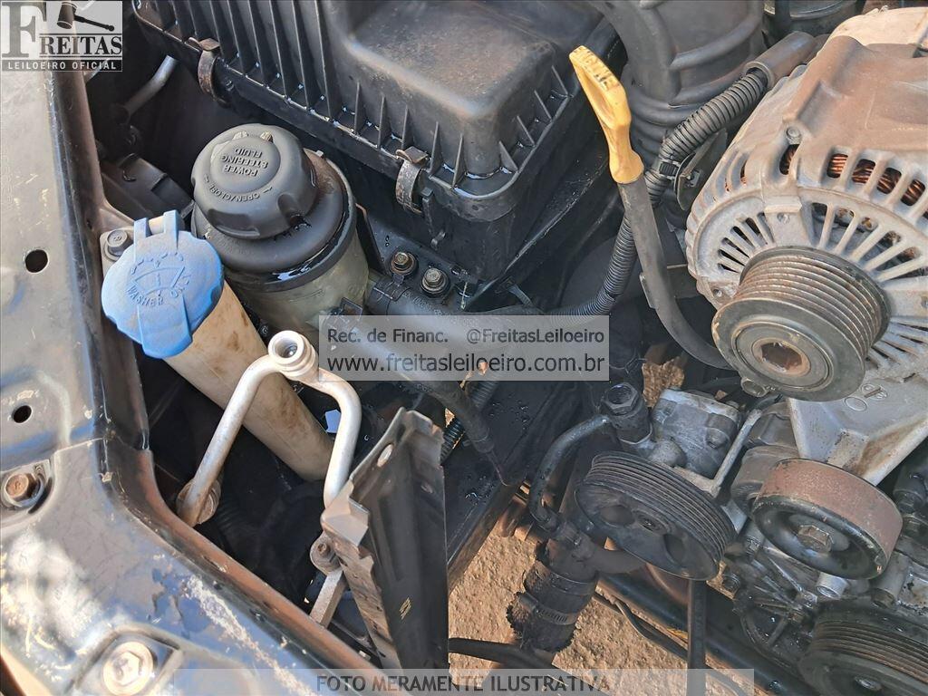 Foto 15 de 23: I/KIA SORENTO EX VGT 7L, 08/09, PLACA: E__-___5, DIESEL, PRETA