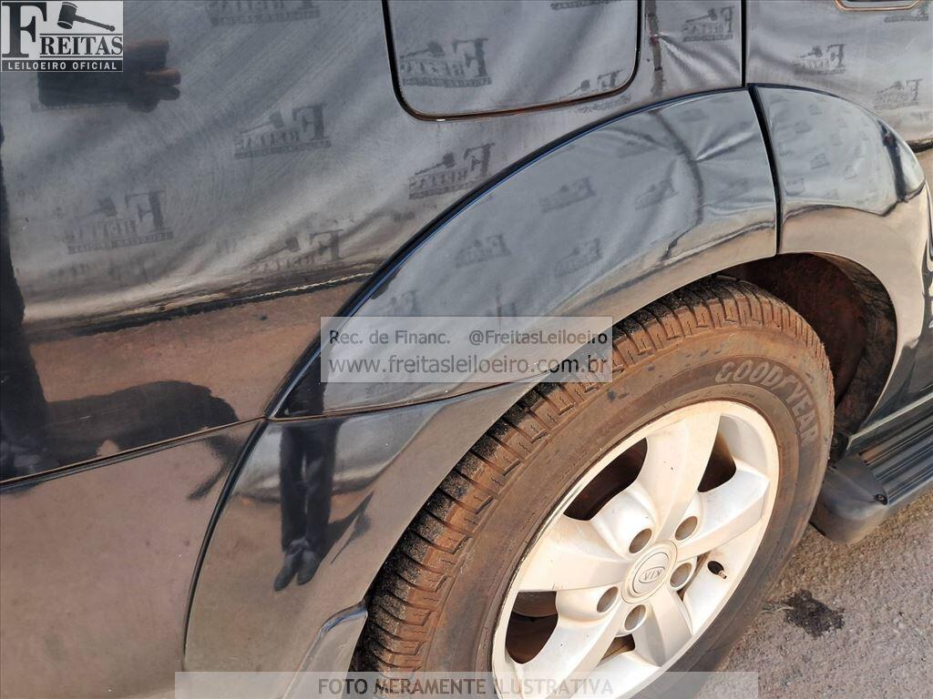 Foto 21 de 23: I/KIA SORENTO EX VGT 7L, 08/09, PLACA: E__-___5, DIESEL, PRETA