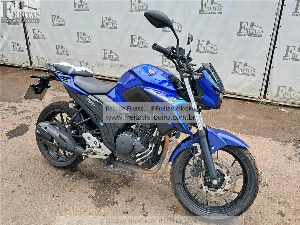 Foto 2: YAMAHA/FZ25 FAZER, 25/25, PLACA: U__-___0, GASOLINA, AZUL