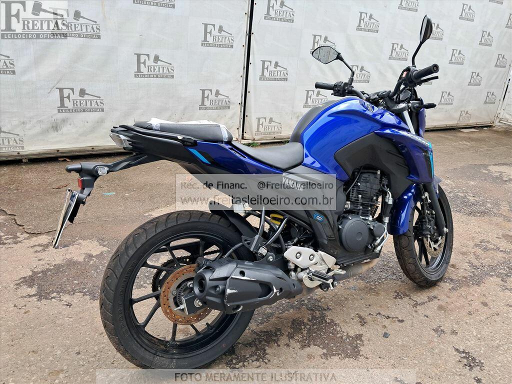 Foto 4: YAMAHA/FZ25 FAZER, 25/25, PLACA: U__-___0, GASOLINA, AZUL