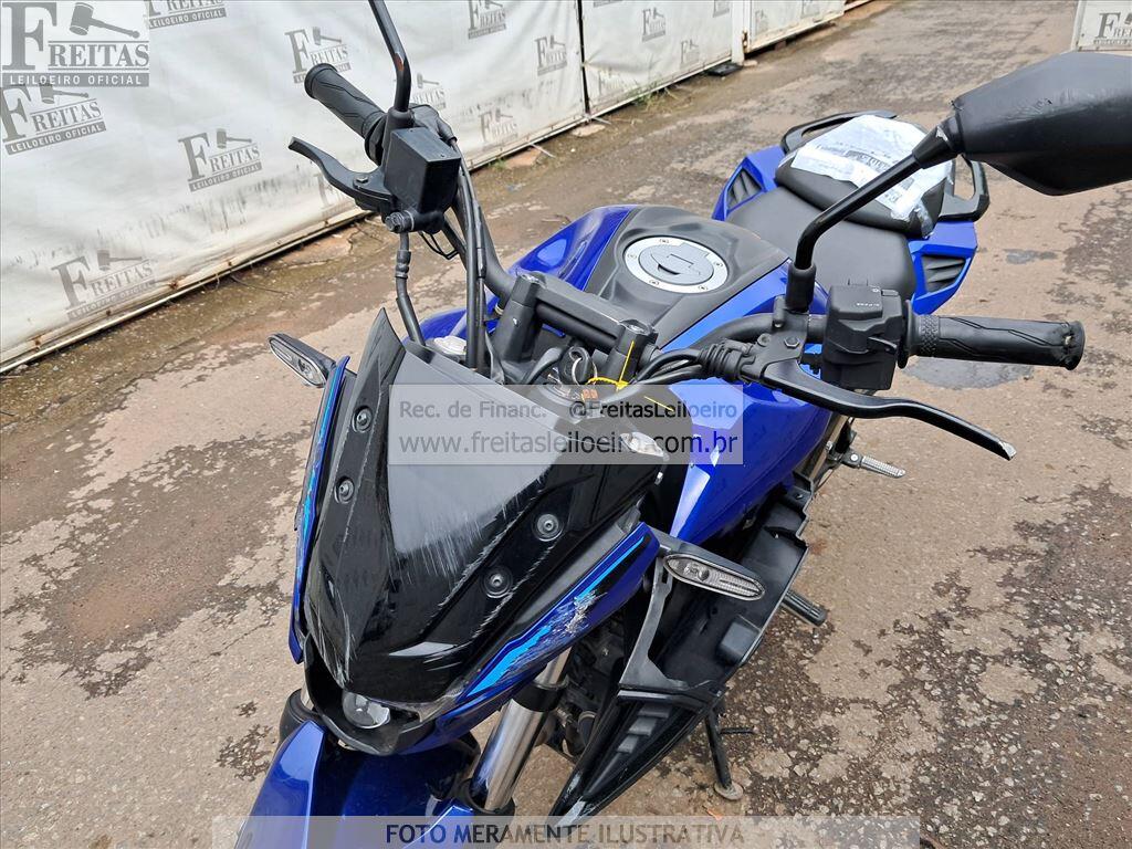 Foto 8 de 14: YAMAHA/FZ25 FAZER, 25/25, PLACA: U__-___0, GASOLINA, AZUL
