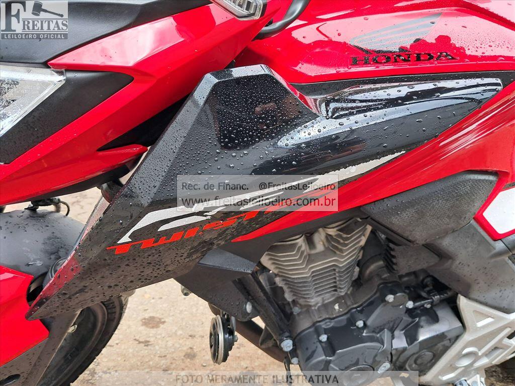 Foto 6 de 8: HONDA/CB300F TWISTER ABS, 23/23, PLACA: S__-___7, GASOL/ALC, VERMELHA