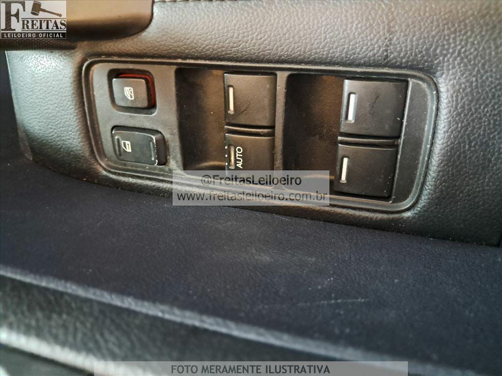 Foto 12 de 18: I/HONDA CR-V EXL, 10/10, PLACA: E__-___0, GASOLINA, PRETA