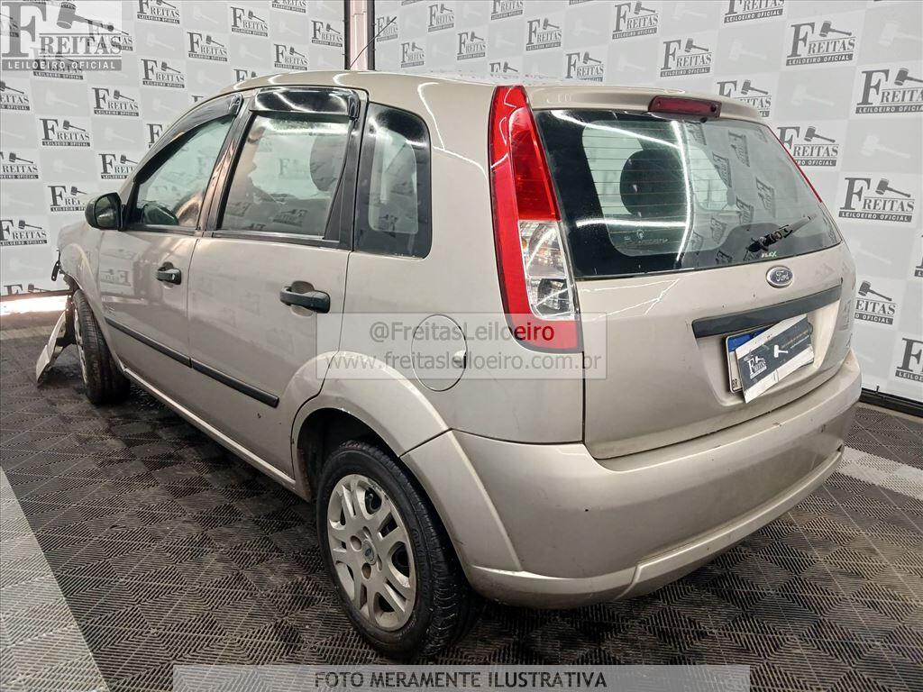 Foto 3: FORD/FIESTA FLEX, 09/10, PLACA: D__-___5, GASOL/ALC, PRATA