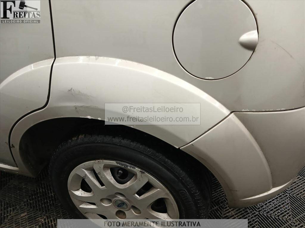Foto 16 de 19: FORD/FIESTA FLEX, 09/10, PLACA: D__-___5, GASOL/ALC, PRATA