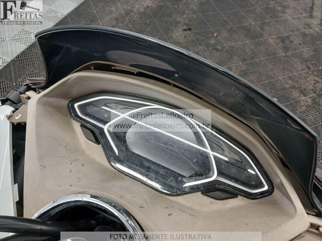 Foto 5: HONDA/PCX 150 DLX ABS, 20/20, PLACA: F__-___9, GASOLINA, BRANCA
