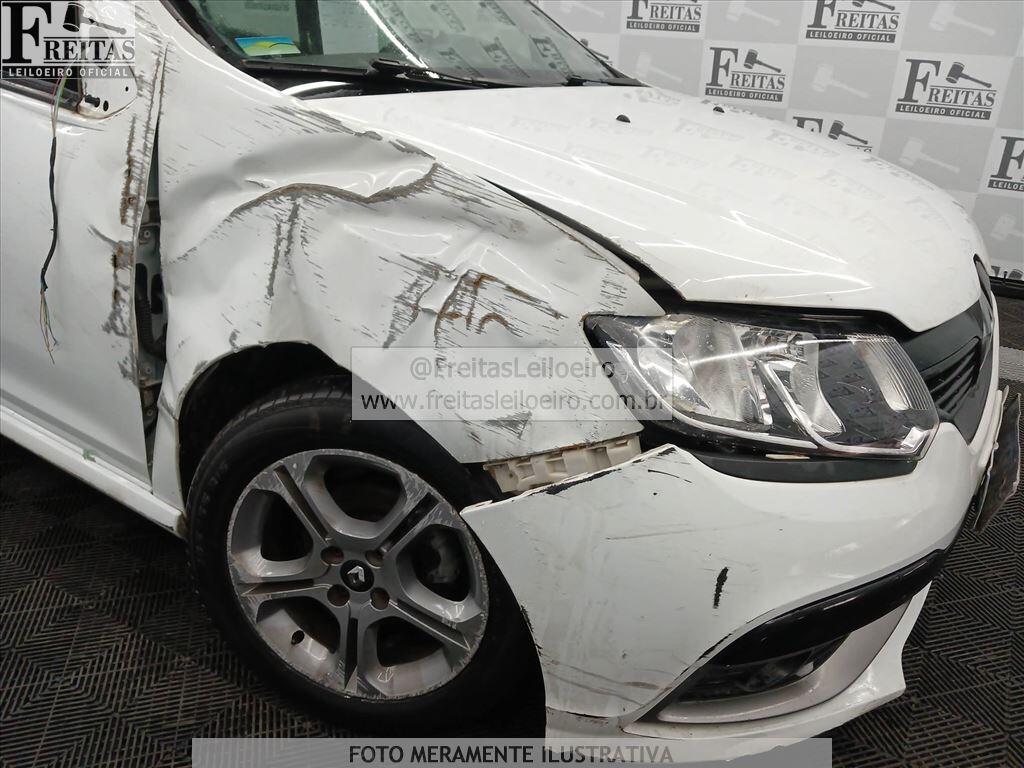 Foto 16 de 17: RENAULT/SANDERO 16GTLSCE, 18/19, PLACA: D__-___0, GASOL/ALC, BRANCA