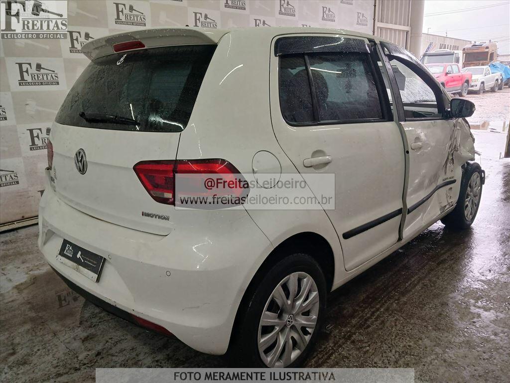 Foto 4: VW/NOVO FOX HL SD, 14/15, PLACA: F__-___7, GASOL/ALC, BRANCA