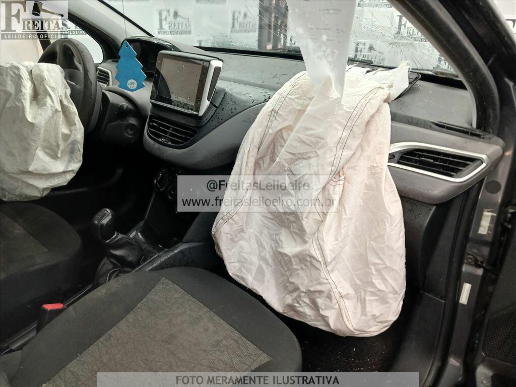 Foto 5: PEUGEOT/208 ACTIVE MT, 19/20, PLACA: Q__-___5, GASOL/ALC, CINZA