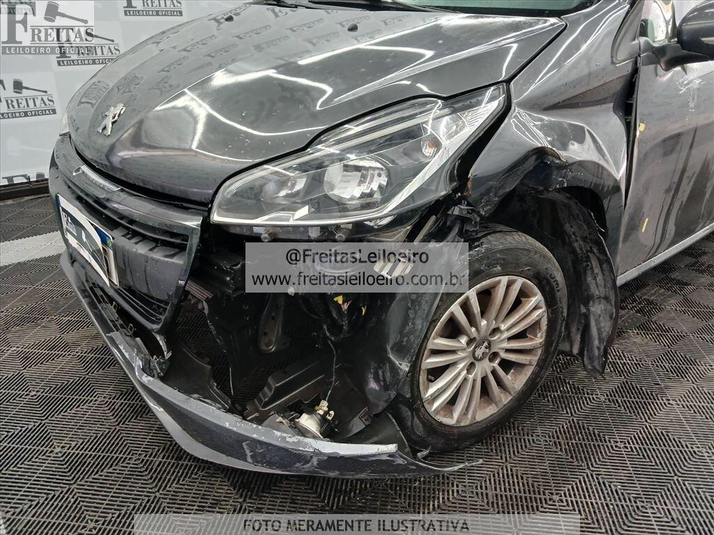 Foto 14 de 16: PEUGEOT/208 ACTIVE MT, 19/20, PLACA: Q__-___5, GASOL/ALC, CINZA