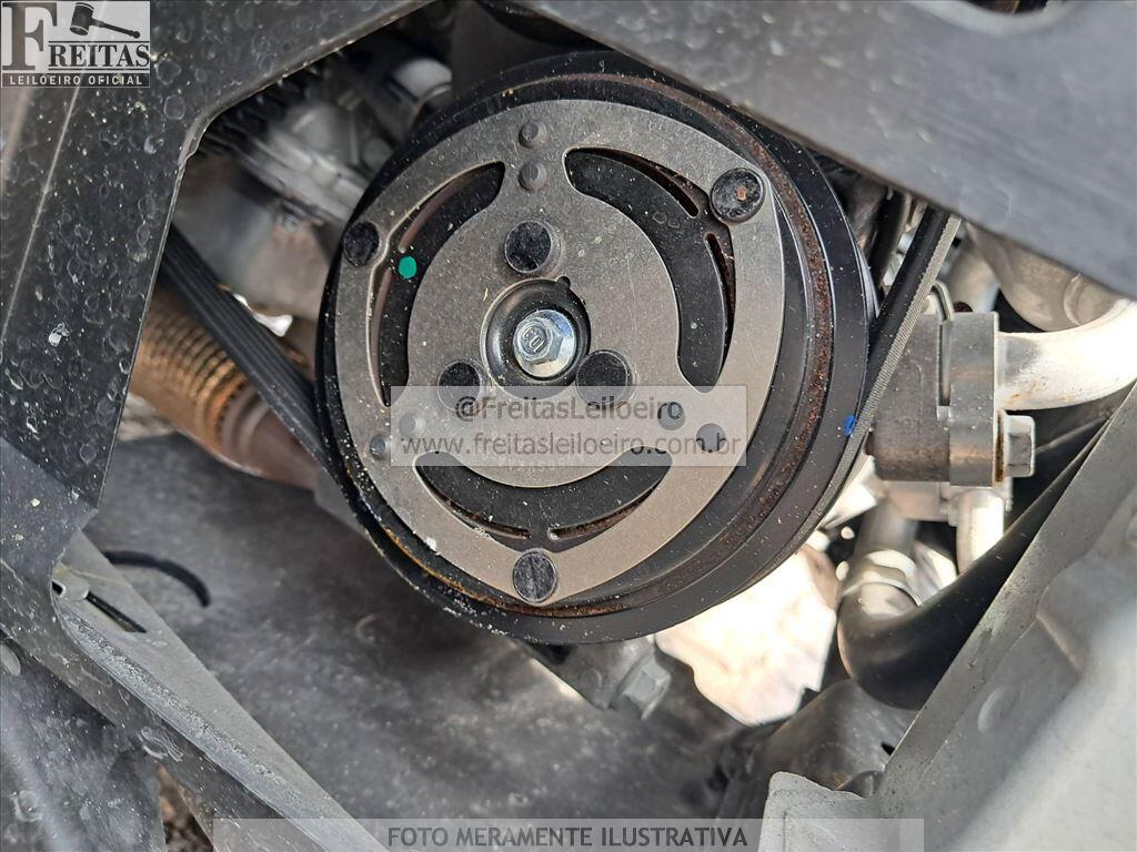 Foto 12 de 21: CHEV/SPIN 1.8L AT, 25/26, PLACA: U__-___5, GASOL/ALC, BRANCA