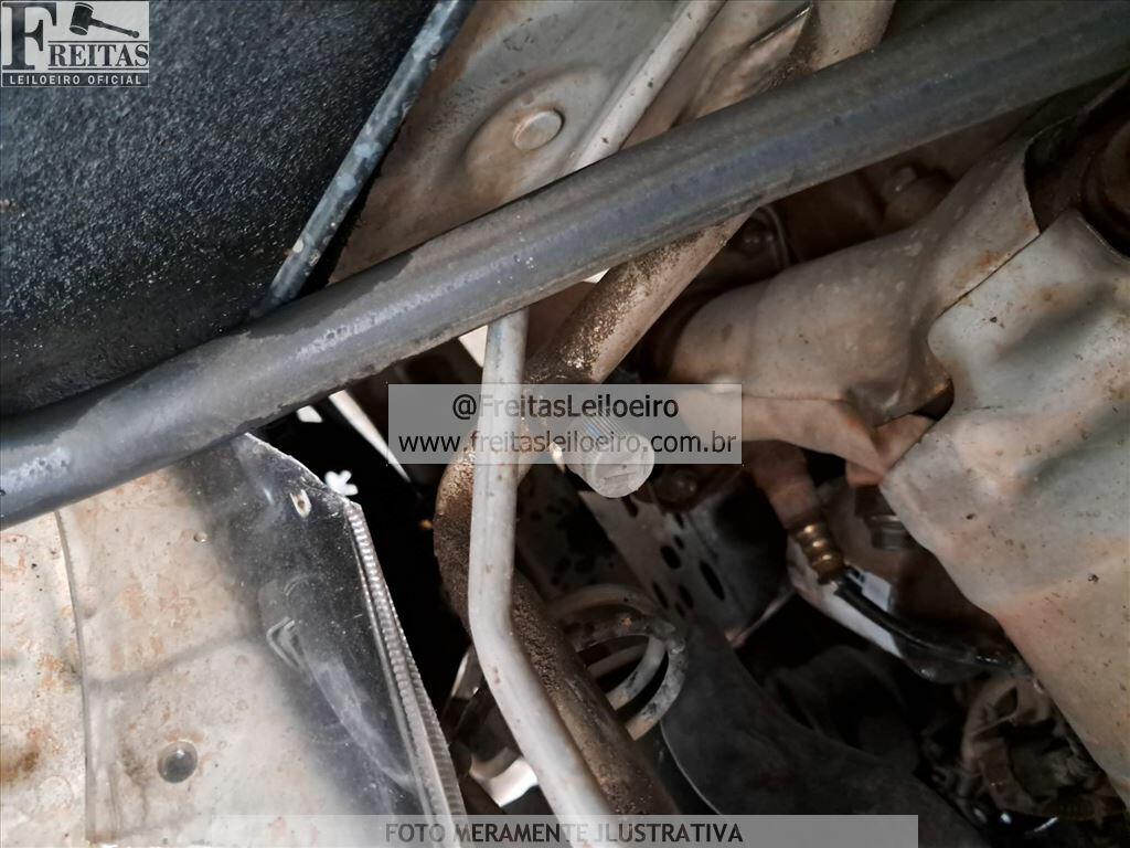 Foto 14 de 27: I/TOYOTA HILUX CDLOWM4FD, 23/23, PLACA: R__-___3, DIESEL, BRANCA