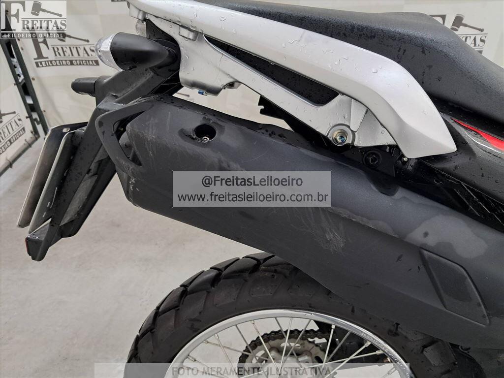 Foto 8 de 12: YAMAHA/XTZ 250 LANDER, 26/26, PLACA: U__-___4, GASOLINA, CINZA