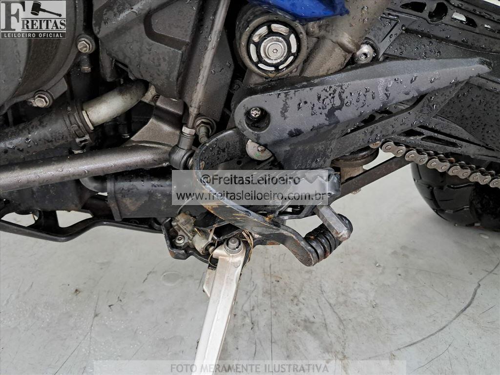 Foto 11 de 16: TRIUMPH/TIGER 800 XRXLRH, 19/20, PLACA: B__-___4, GASOLINA, AZUL
