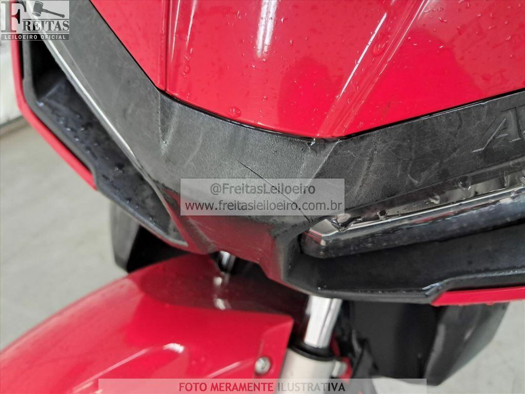 Foto 6 de 15: HONDA/ADV 150, 23/23, PLACA: F__-___4, GASOLINA, VERMELHA