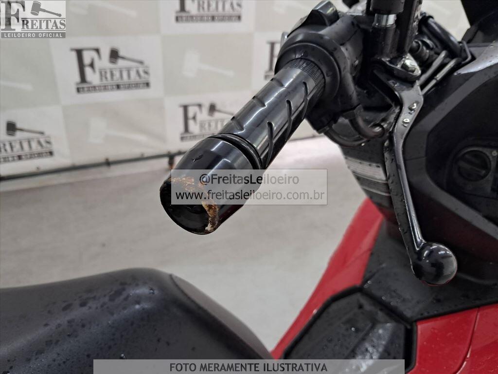 Foto 12 de 15: HONDA/ADV 150, 23/23, PLACA: F__-___4, GASOLINA, VERMELHA
