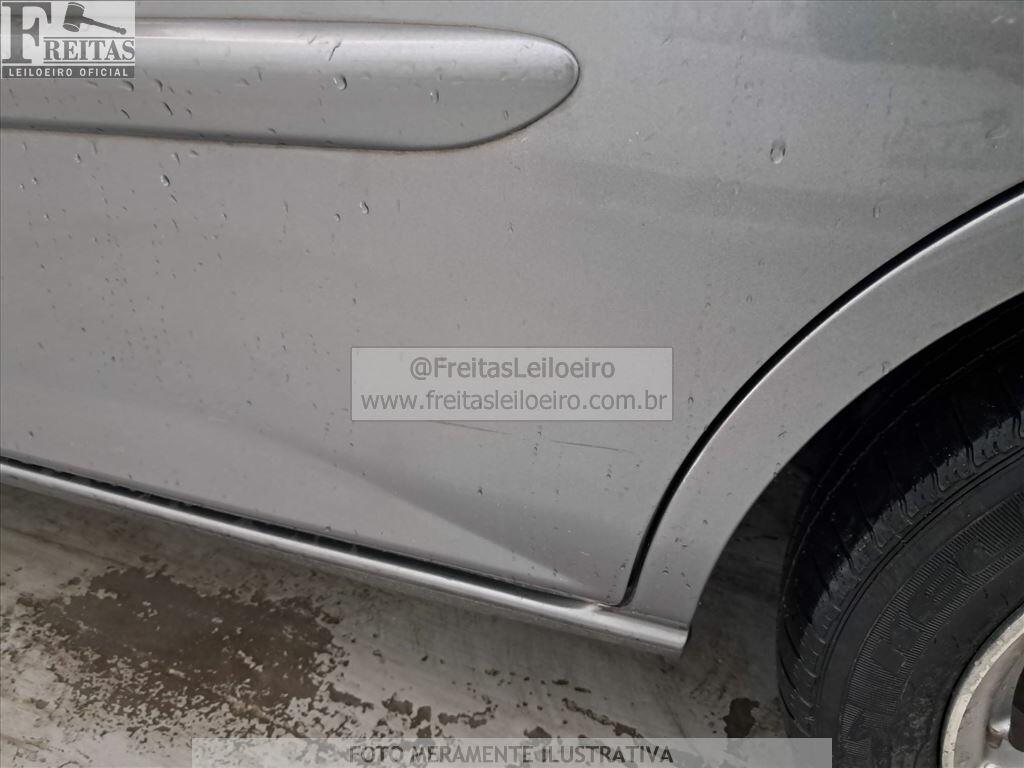 Foto 17 de 22: HONDA/FIT LX, 06/07, PLACA: L__-___6, GASOLINA, CINZA