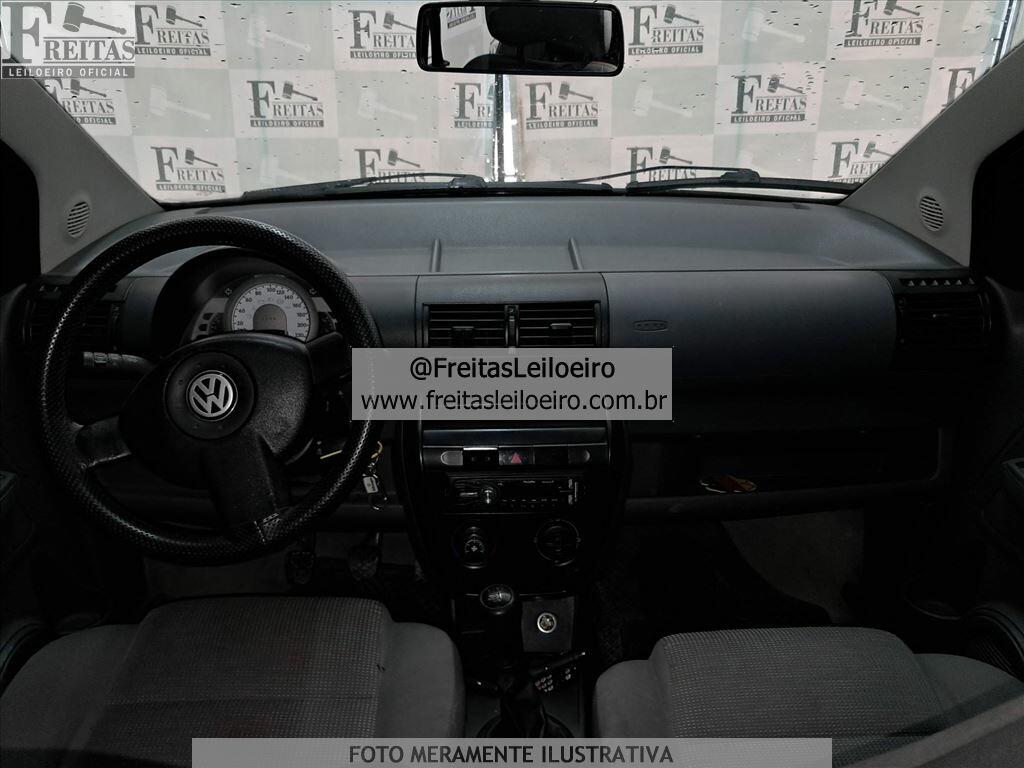 Foto 5: VW/FOX 1.6 PLUS, 08/09, PLACA: E__-___4, GASOL/ALC, PRATA