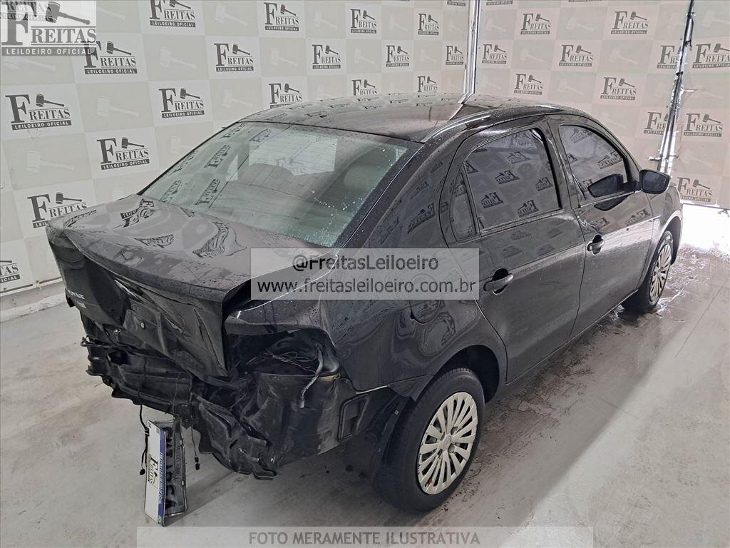 Foto 4: VW/VOYAGE 1.0, 10/10, PLACA: E__-___4, GASOL/ALC, PRETA