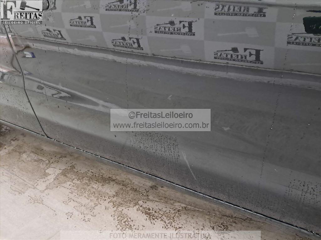 Foto 20 de 21: VW/VOYAGE 1.0, 10/10, PLACA: E__-___4, GASOL/ALC, PRETA