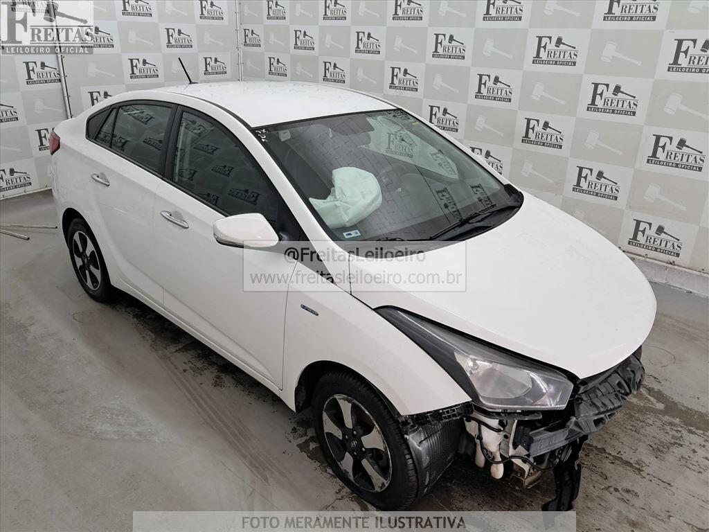 Foto 2: HYUNDAI/HB20S 1.6A COMF, 15/15, PLACA: Q__-___4, GASOL/ALC, BRANCA
