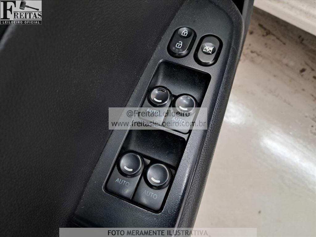 Foto 11 de 25: HYUNDAI/HB20S 1.6A COMF, 15/15, PLACA: Q__-___4, GASOL/ALC, BRANCA
