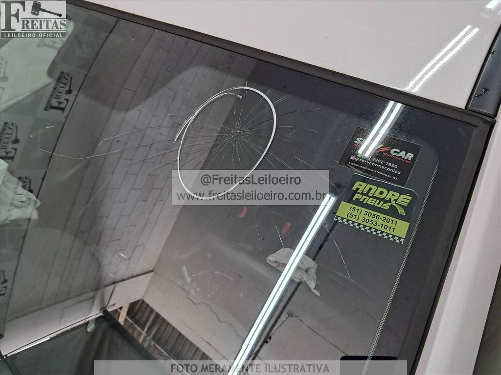 Foto 16 de 25: HYUNDAI/HB20S 1.6A COMF, 15/15, PLACA: Q__-___4, GASOL/ALC, BRANCA