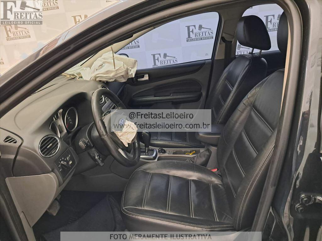 Foto 6 de 28: I/FORD FOCUS 2L HC FLEX, 12/12, PLACA: N__-___4, GASOL/ALC, PRETA