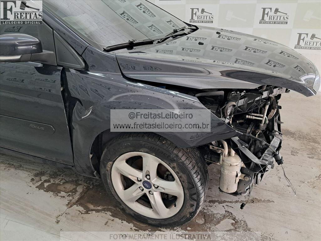 Foto 11 de 28: I/FORD FOCUS 2L HC FLEX, 12/12, PLACA: N__-___4, GASOL/ALC, PRETA