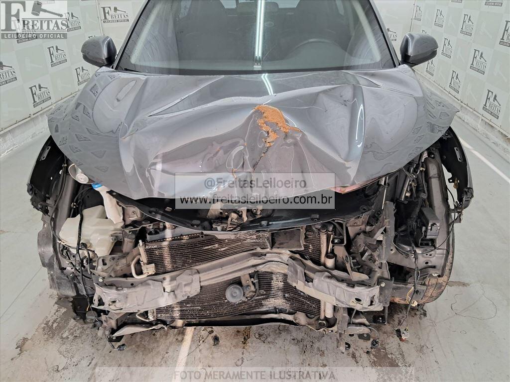 Foto 14 de 22: HONDA/HR-V EXL CVT, 16/16, PLACA: F__-___2, GASOL/ALC, CINZA