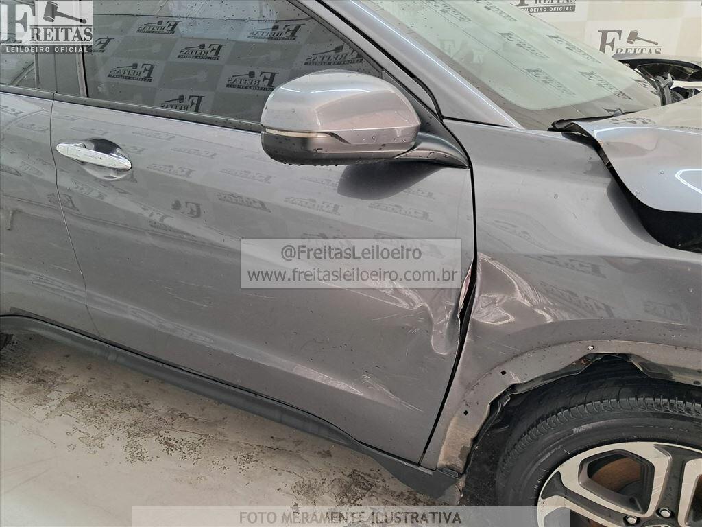 Foto 19 de 22: HONDA/HR-V EXL CVT, 16/16, PLACA: F__-___2, GASOL/ALC, CINZA