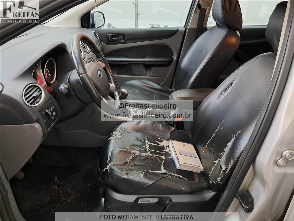 Foto 6 de 19: I/FORD FOCUS HC FLEX, 11/12, PLACA: H__-___4, GASOL/ALC, PRATA