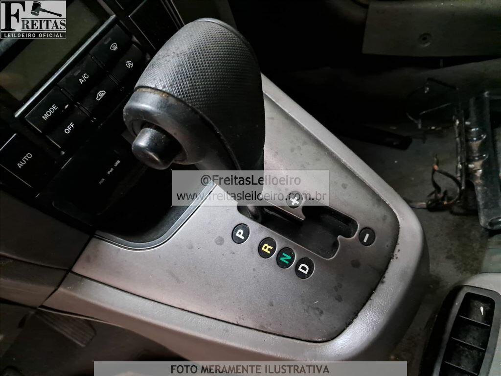 Foto 8 de 27: HYUNDAI/TUCSON GLSB, 11/12, PLACA: E__-___3, SUCATA S/ DIREITO A DOCUMENTO, GASO...