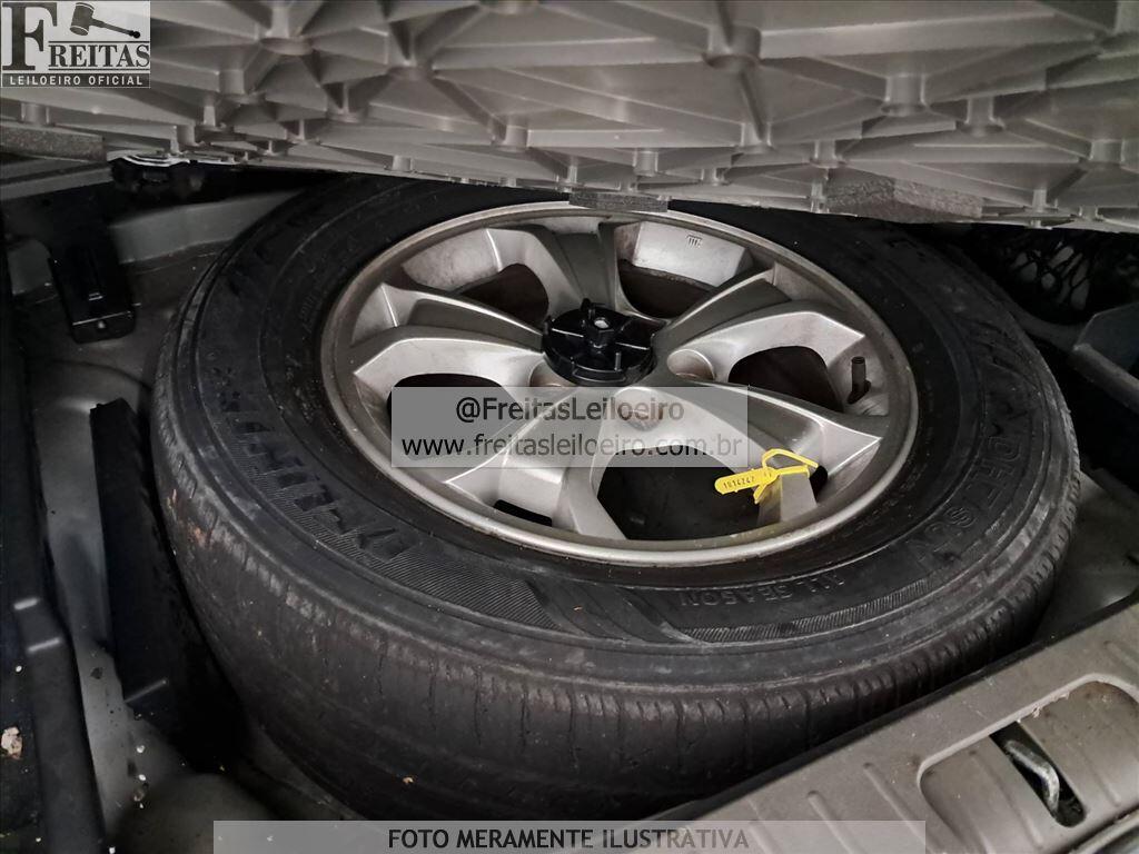 Foto 12 de 27: HYUNDAI/TUCSON GLSB, 11/12, PLACA: E__-___3, SUCATA S/ DIREITO A DOCUMENTO, GASO...