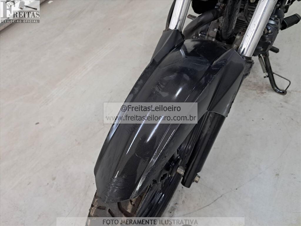 Foto 6 de 17: YAMAHA/YS150 FAZER SED, 24/25, PLACA: T__-___8, GASOL/ALC, PRETA