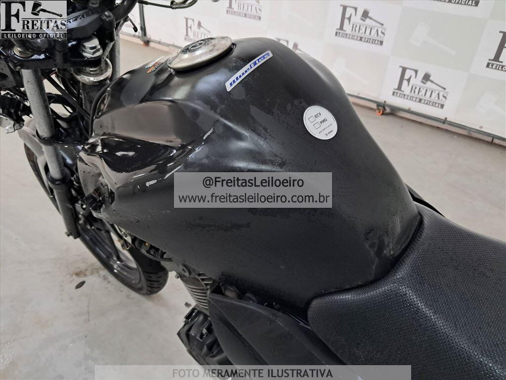 Foto 11 de 17: YAMAHA/YS150 FAZER SED, 24/25, PLACA: T__-___8, GASOL/ALC, PRETA