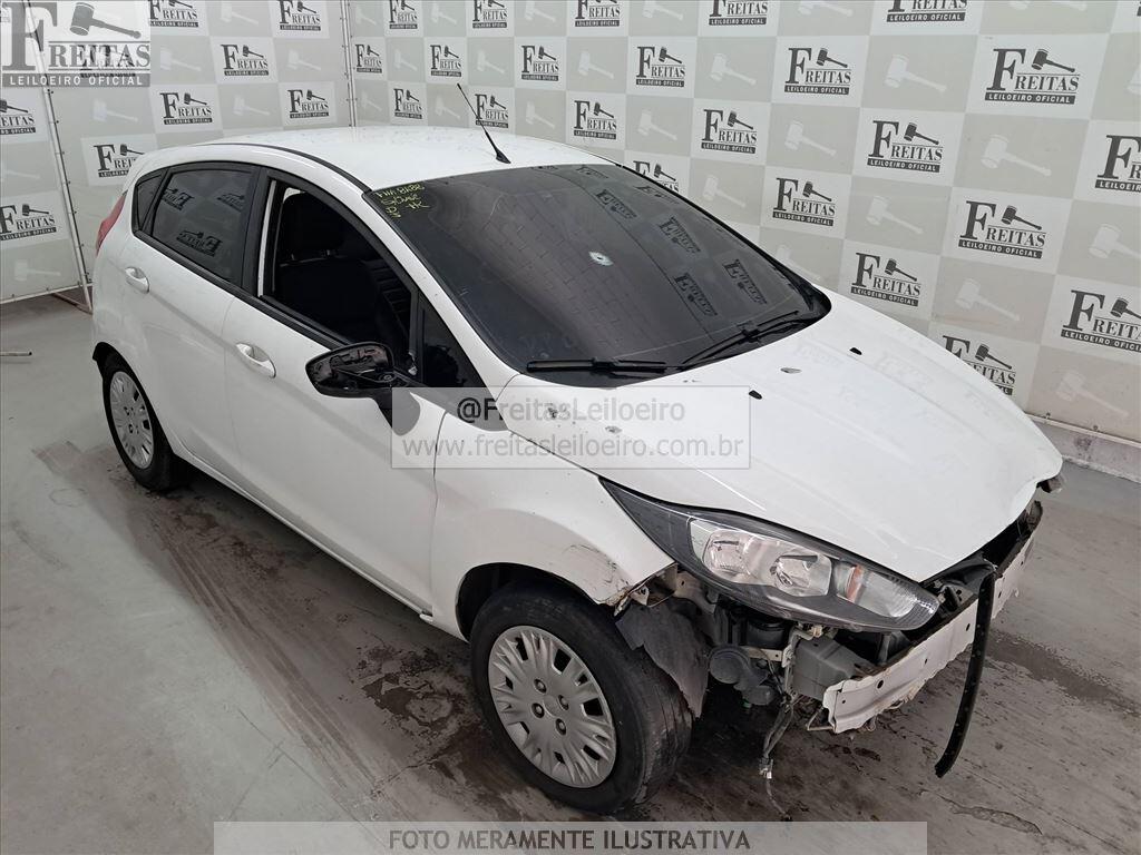 Foto 2: FORD/FIESTA HA 1.5L S, 13/14, PLACA: F__-___8, GASOL/ALC, BRANCA