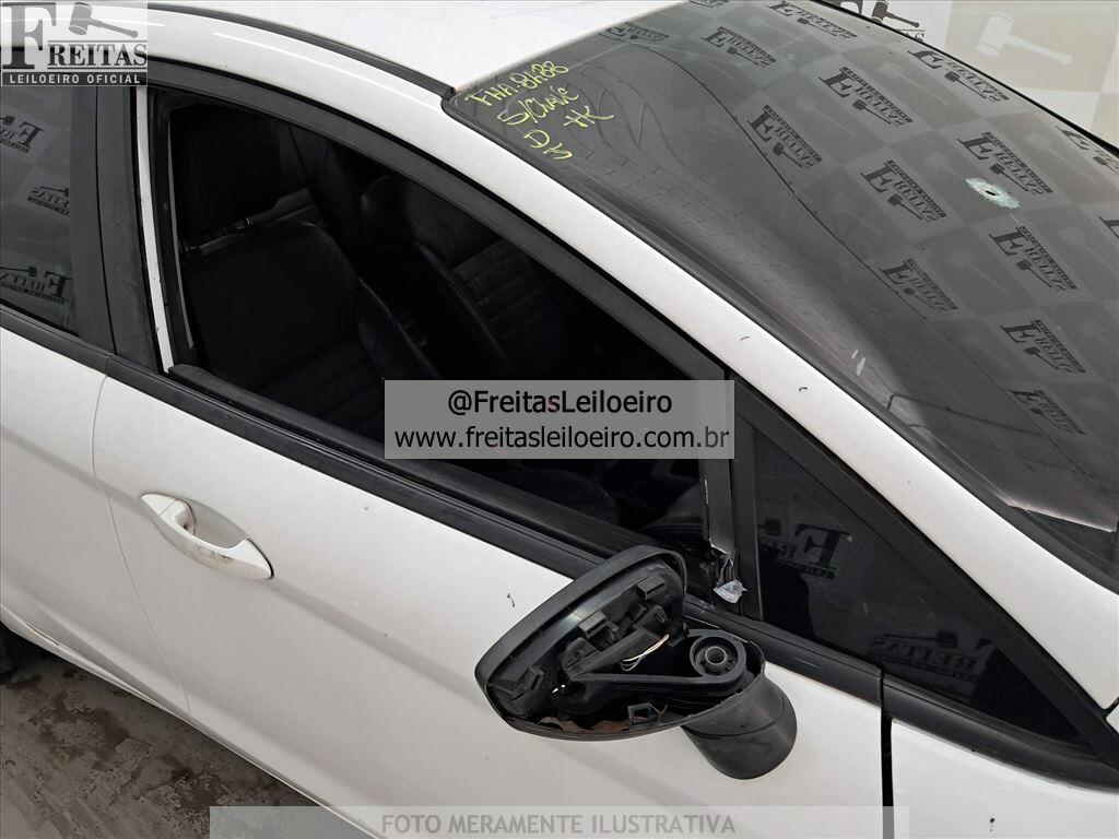 Foto 23 de 24: FORD/FIESTA HA 1.5L S, 13/14, PLACA: F__-___8, GASOL/ALC, BRANCA