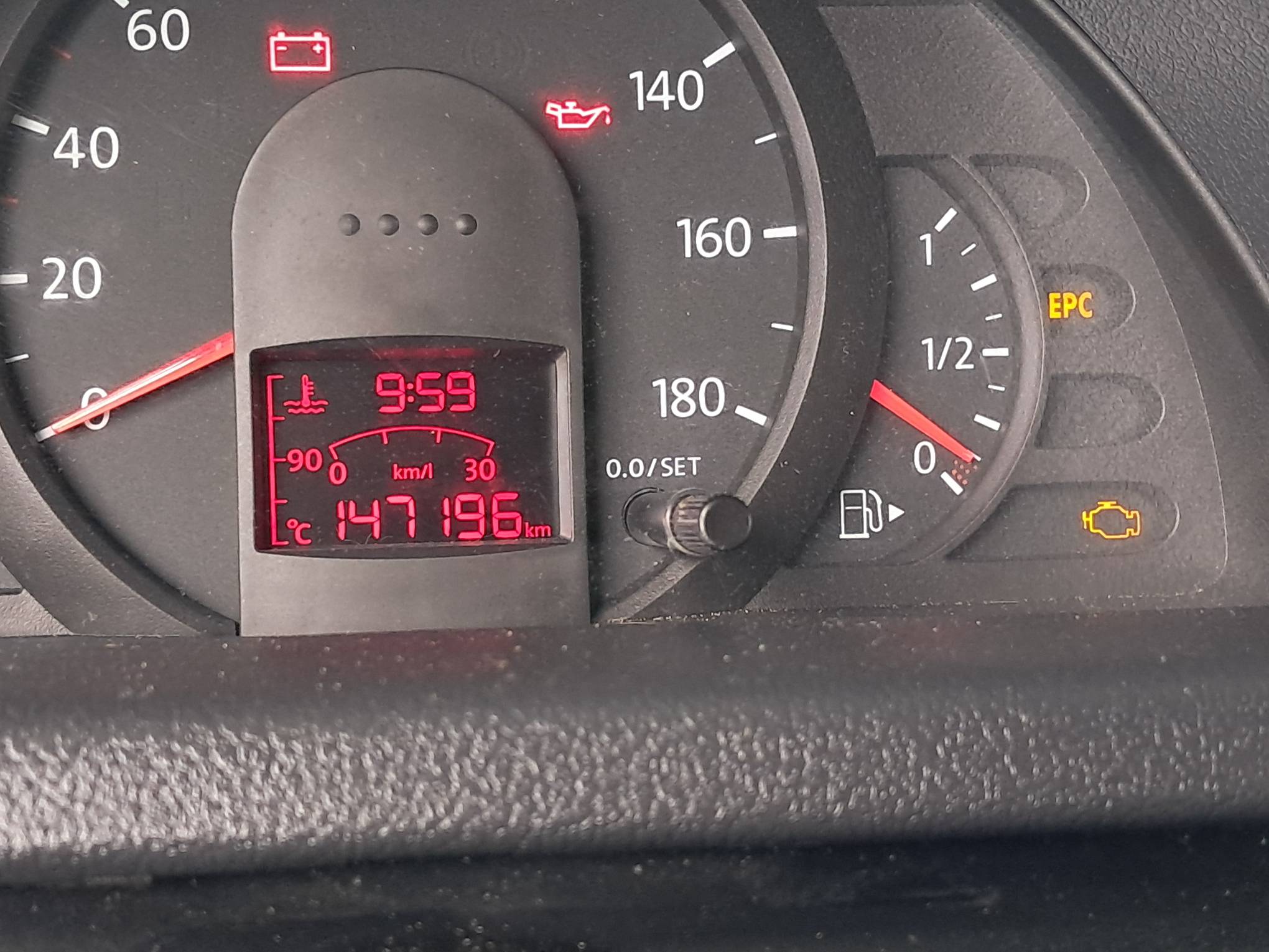 Foto 14 de 14: VW/GOL 1.0 GIV, 13/14, PLACA: I__-___4, GASOL/ALC, BRANCA