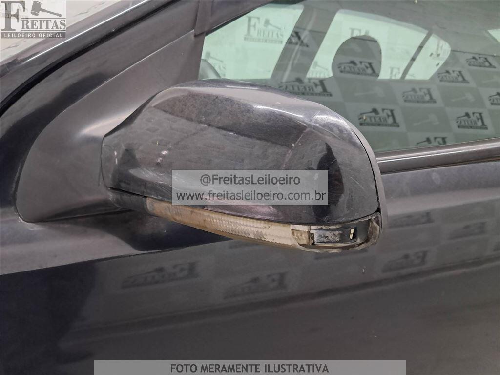 Foto 20 de 25: GM/VECTRA SD EXPRESSION, 11/11, PLACA: L__-___8, GASOL/ALC/GN, PRETA
