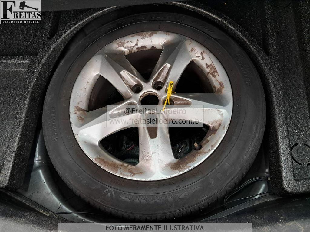 Foto 10 de 22: I/FORD FOCUS 2L HC FLEX, 11/12, PLACA: F__-___1, GASOL/ALC, CINZA