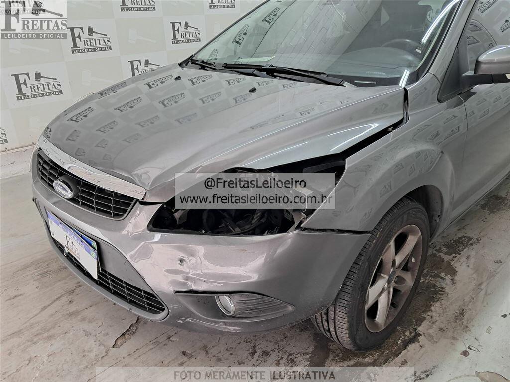 Foto 15 de 22: I/FORD FOCUS 2L HC FLEX, 11/12, PLACA: F__-___1, GASOL/ALC, CINZA